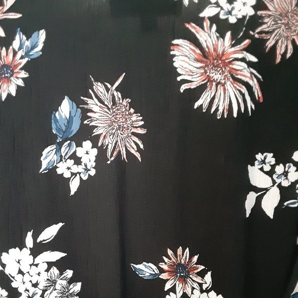 LULU'S | Midnight Floral Wrap Dress - Picture 7 of 10